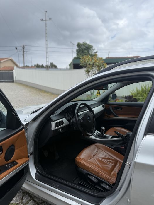 Bmw e91 318d lci