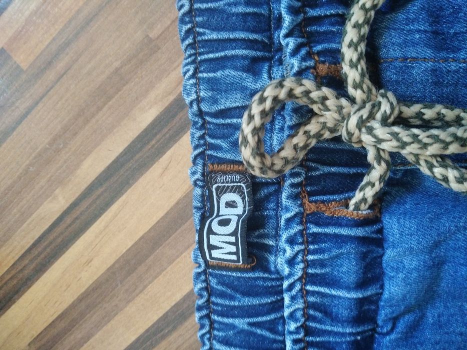 Suoer wiazane jeansy L/XL