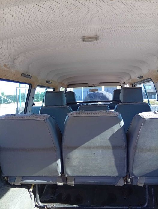 Carrinha Hyundai H100 _ 1 dono _ 9 lugares