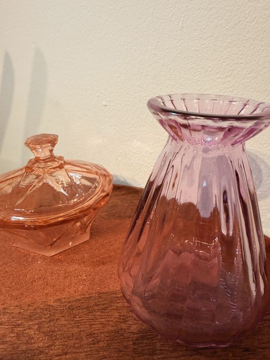 2 sliczne wazoniki polecam