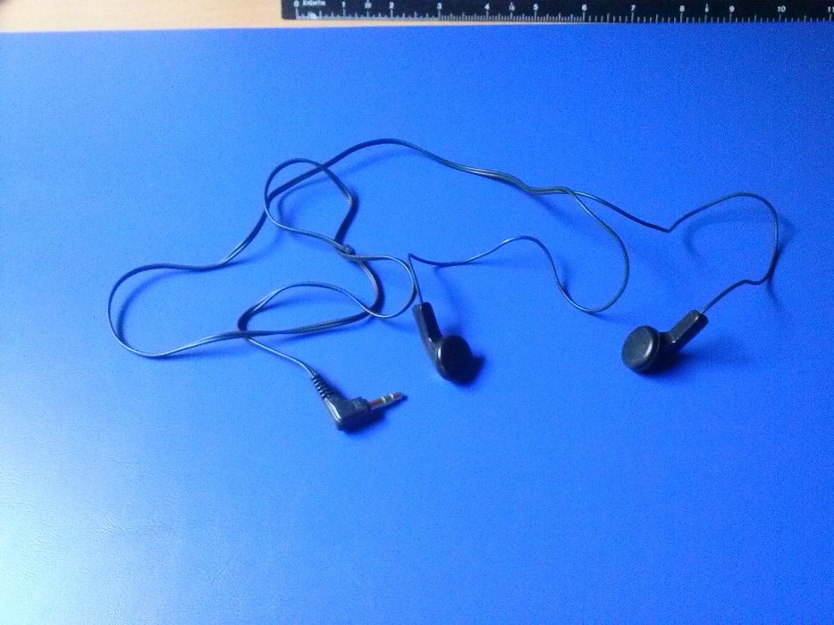 Auriculares praticamente novos