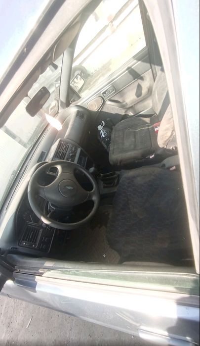 Продам Форд ескорт мк5 1993р 1.6 16v