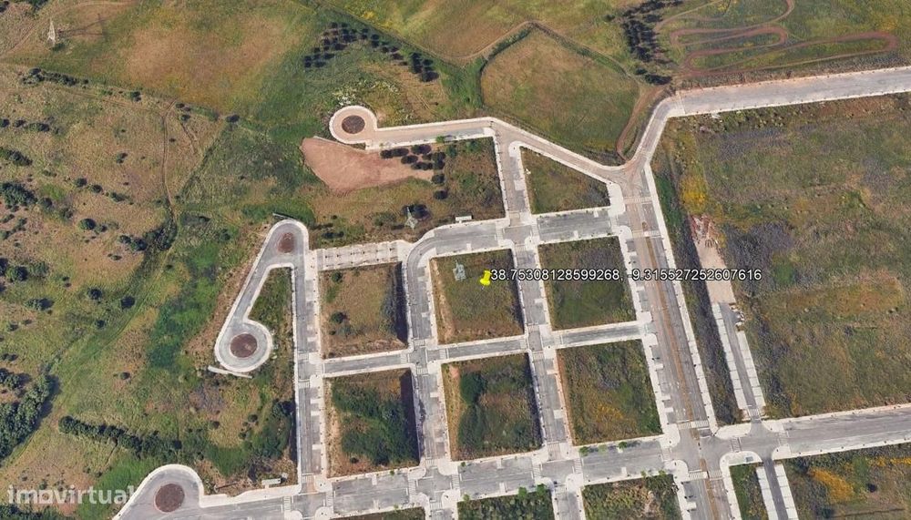 Conjunto de 3 Lotes para Construção – Campus Universitário de...