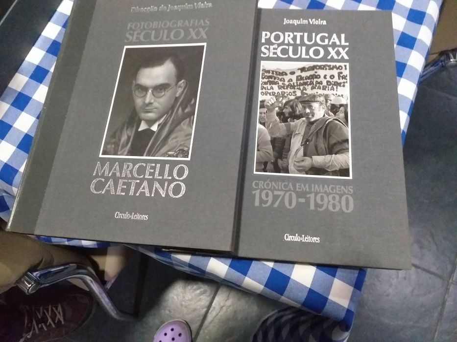 Vendo livros do ano 1930