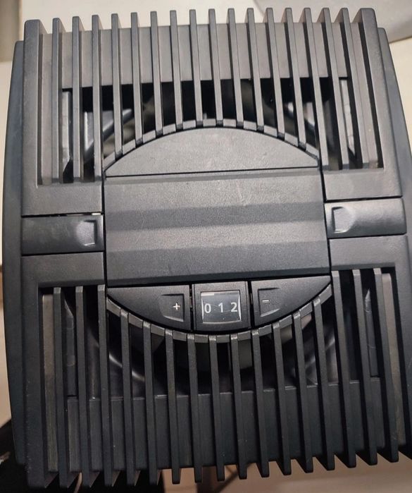 Oczyszczacz powietrza z funkcją nawilżania