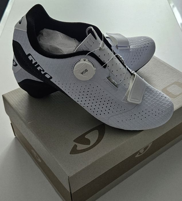 Buty rowerowe Giro Cadet 42 białe