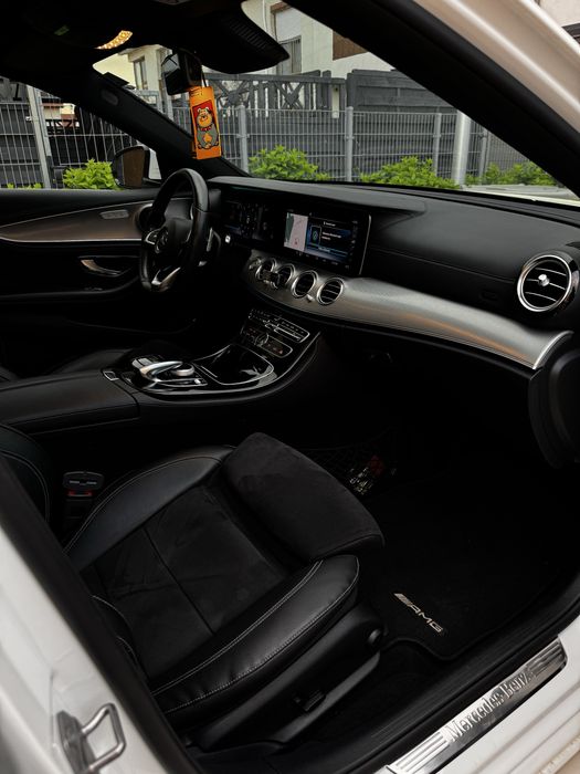 Mercedes E-klas w213 2017 rok 220 diesel 4martic