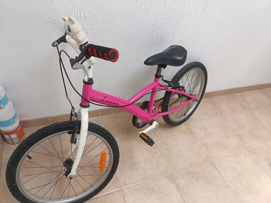 Bicicleta menina