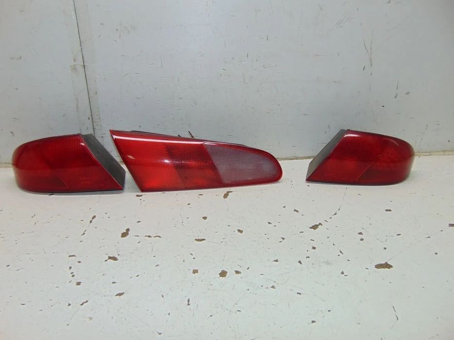 Alfa Romeo 166 farolins " usado em bom estado