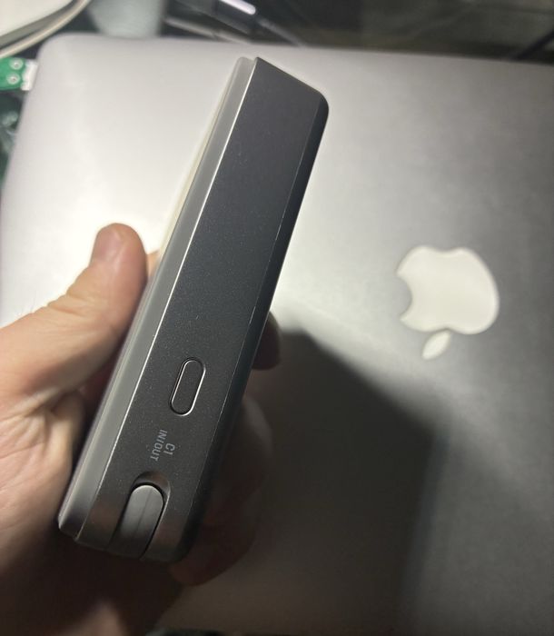 Павербанк від EcoFlow  RAPID Magnetic 10000 mAh