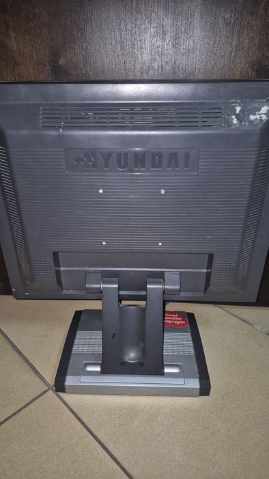 Sprzedam Monitor Hyundai