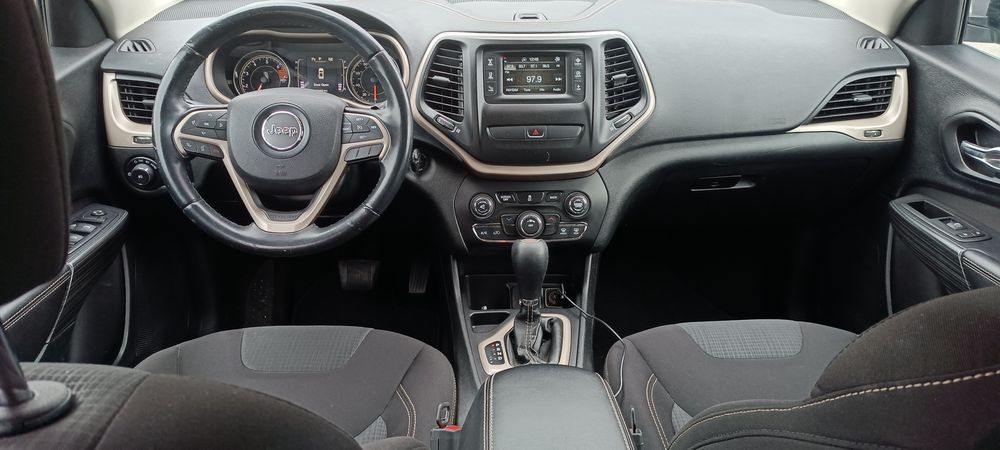 Терміново продам Jeep
