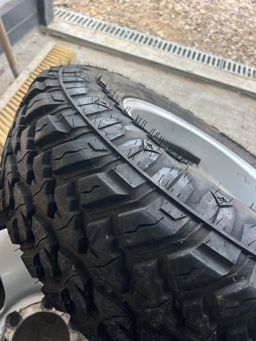 Conjunto jantes 15 Aluminio com pneus novos