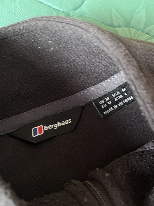 Продам фліску Berghaus