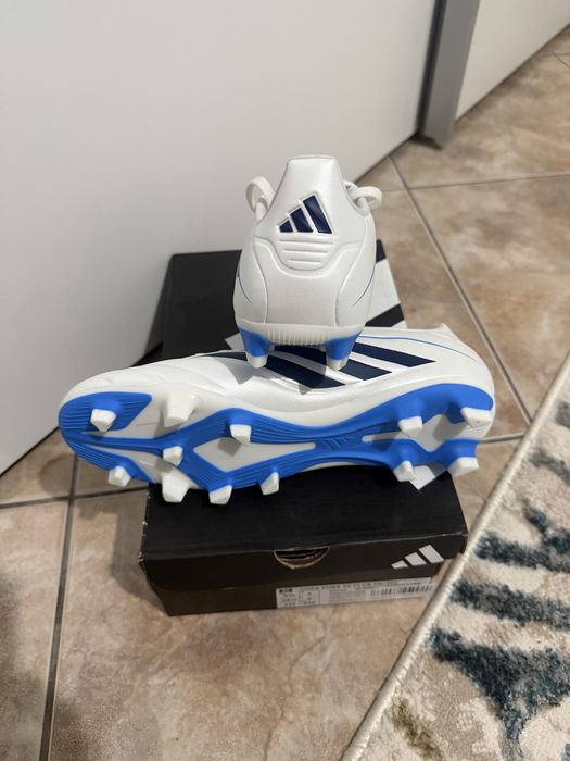 Chuteiras adidas novas
