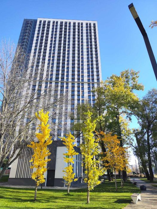 продаж квартири ЖК Метрополіс від власника