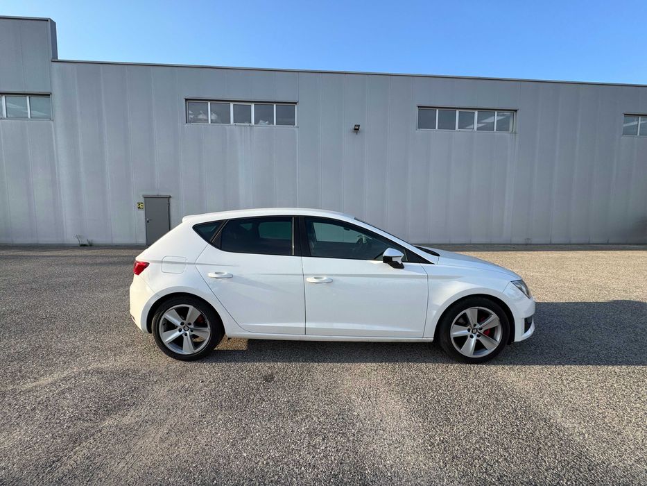 SEAT Leon 2.0 TDI FR 150cv | 2013 | Muito bom estado foto 3