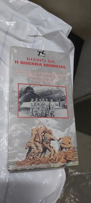 1€- Cada cassete Diário da 2a guerra mundial
