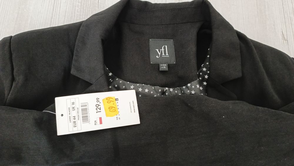 Nowa marynarka damska Reserved czarna 44