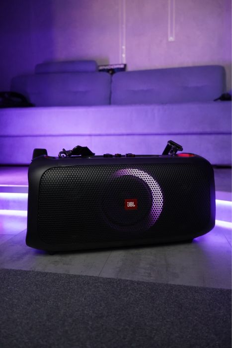 JBL Patrybox On-The-Go — портативна колонка з мікрофоном