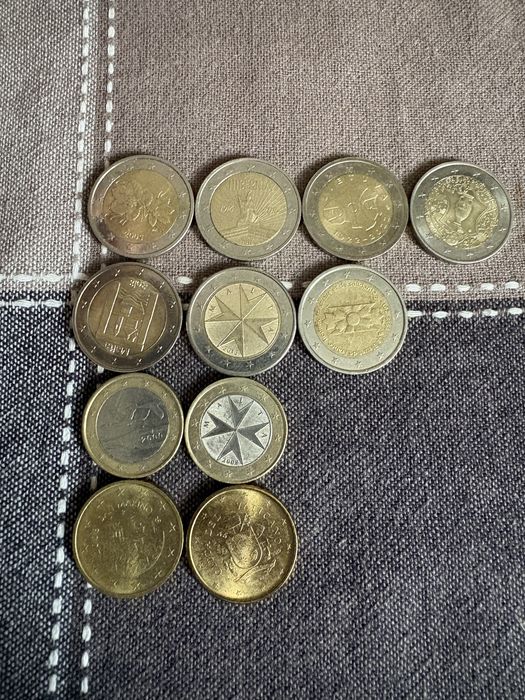 Монети Євро 2 євро 1 євро