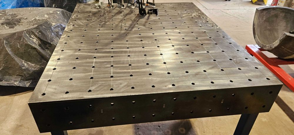 Dwa stoły spawalnicze 120x70 cm, frezowany blat na CNC, stal 12 mm