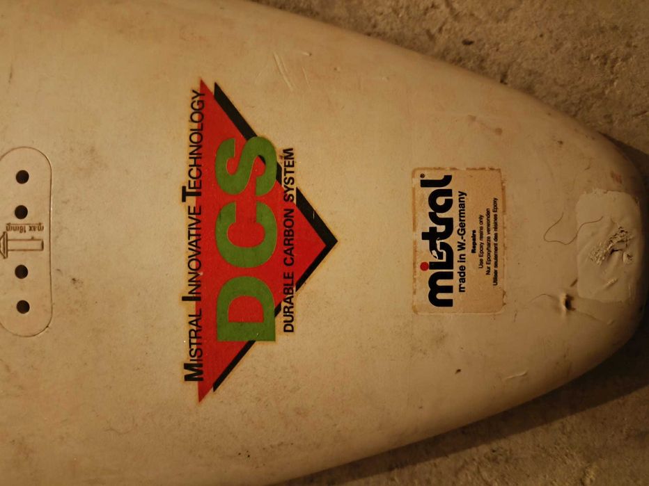 Prancha de Windsurf Mistral New Malibu