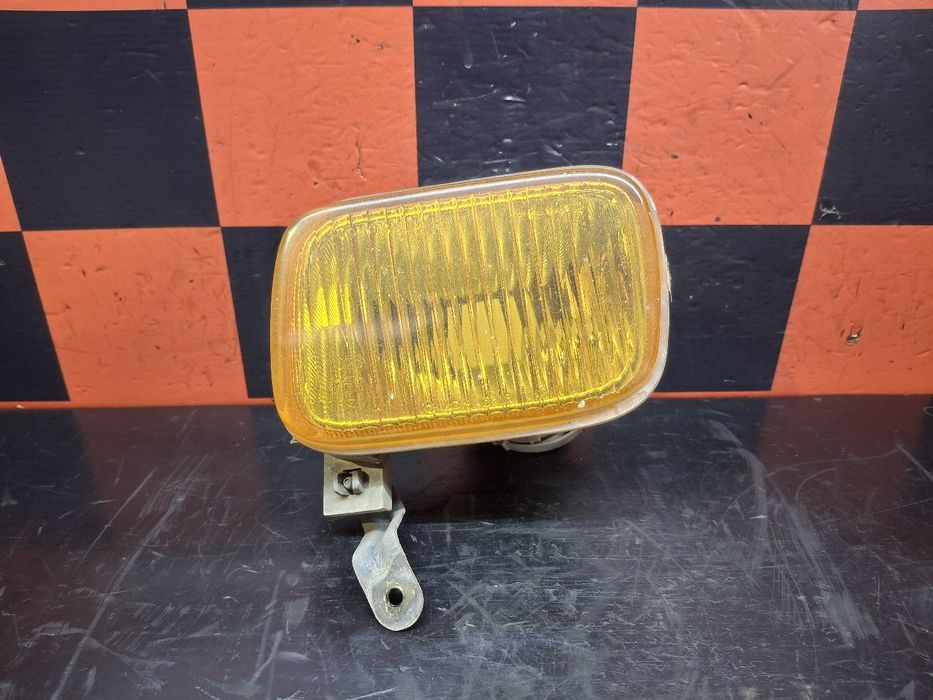 Farol nevoeiro frente esquerdo TOYOTA Dyna Chassis (KD_, LY_, _Y2_, _U