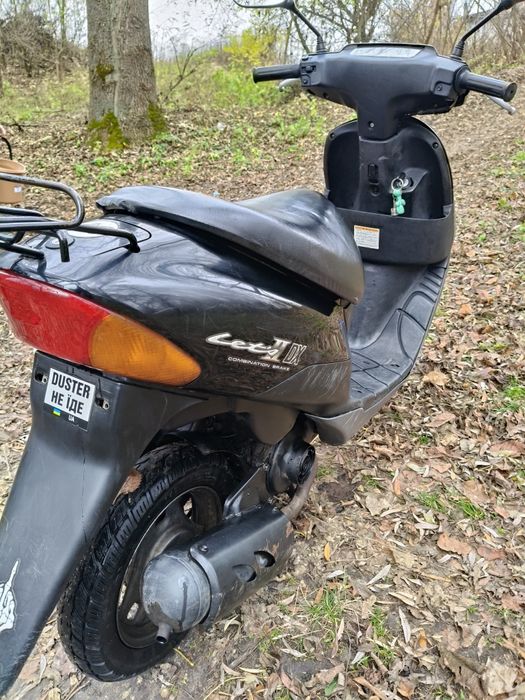 Скутер Suzuki Lets 2