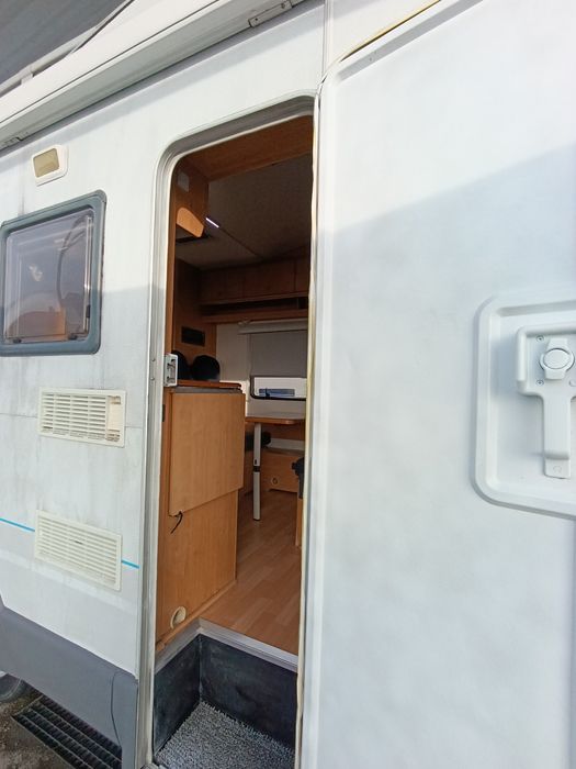 Autocaravana capuccino knaus motor 2.8idtd