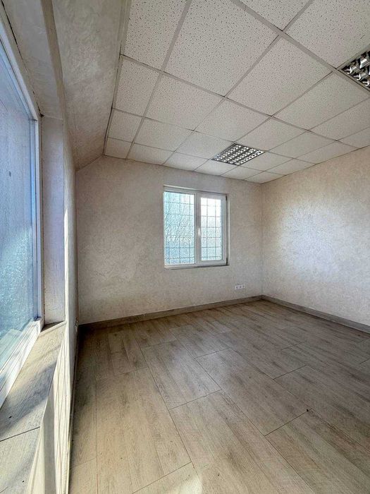 Продаж комерційного приміщення