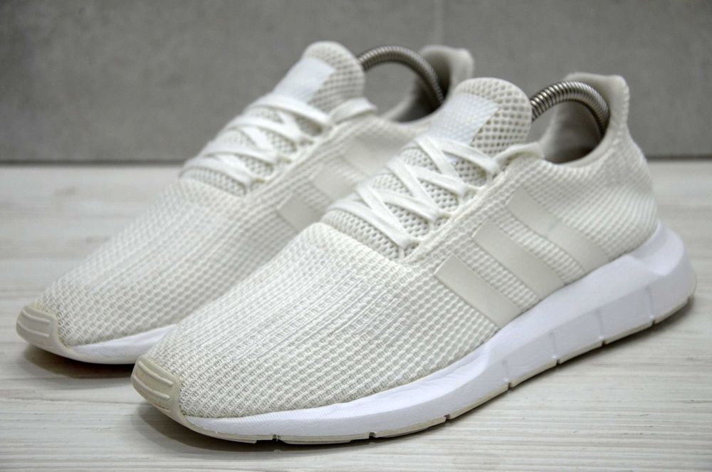 Adidas Swift Run, оригінал кросівки