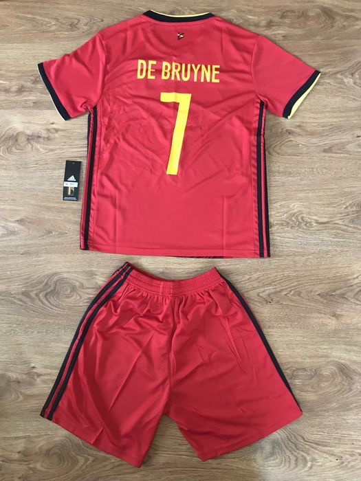 Футбольна форма Бельгії