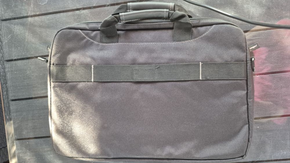 Czarna Torba na laptopa