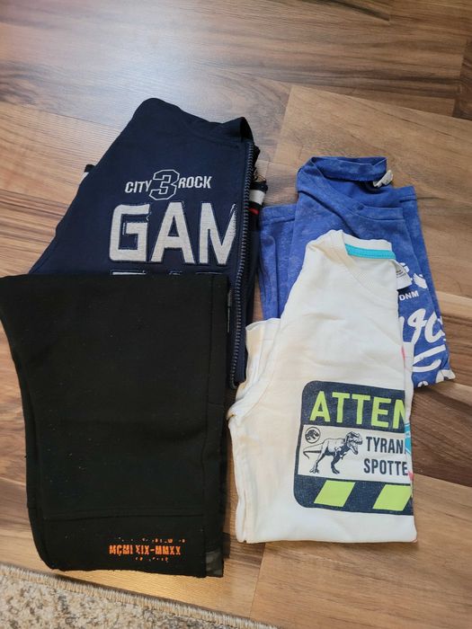 Bluza jeansowa i kamizelka 128