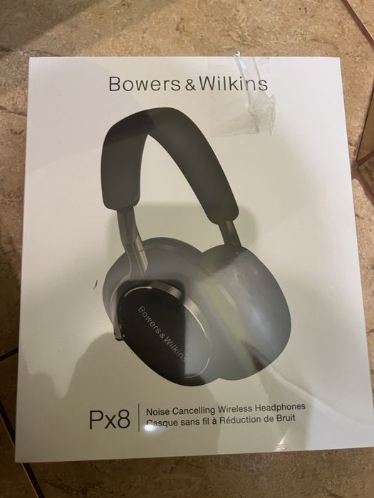 Bowers Wilkins Px8