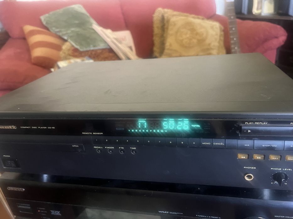 Marantz cd 60 em bom estado