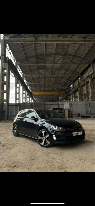 VW Golf GTI 7.