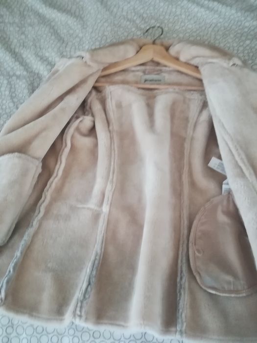 Casaco rosa com pêlo