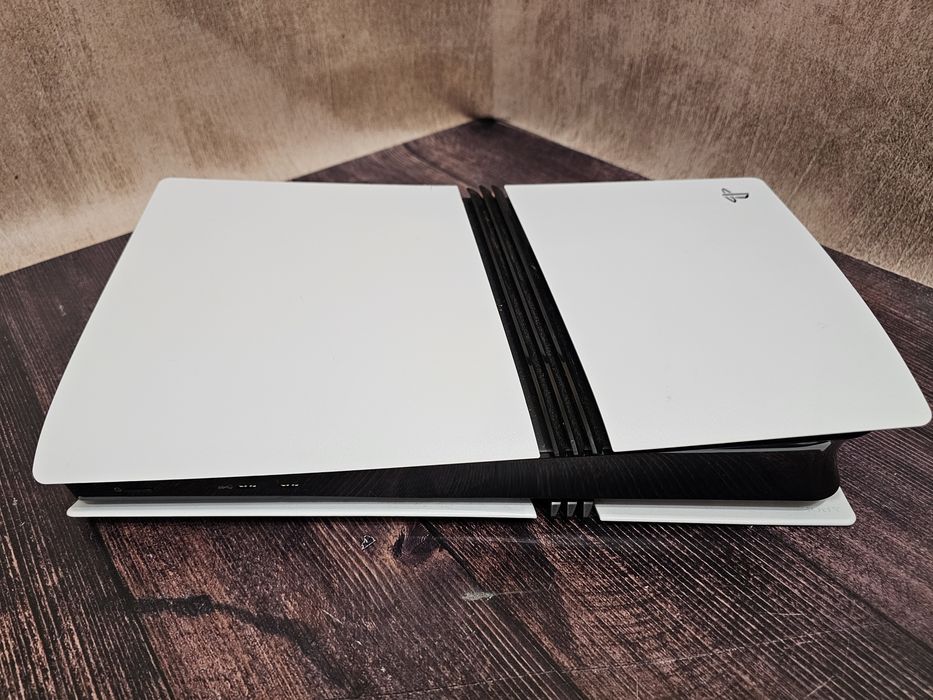 Ігрова консоль Sony PlayStation 5 Pro 2Tb б/в