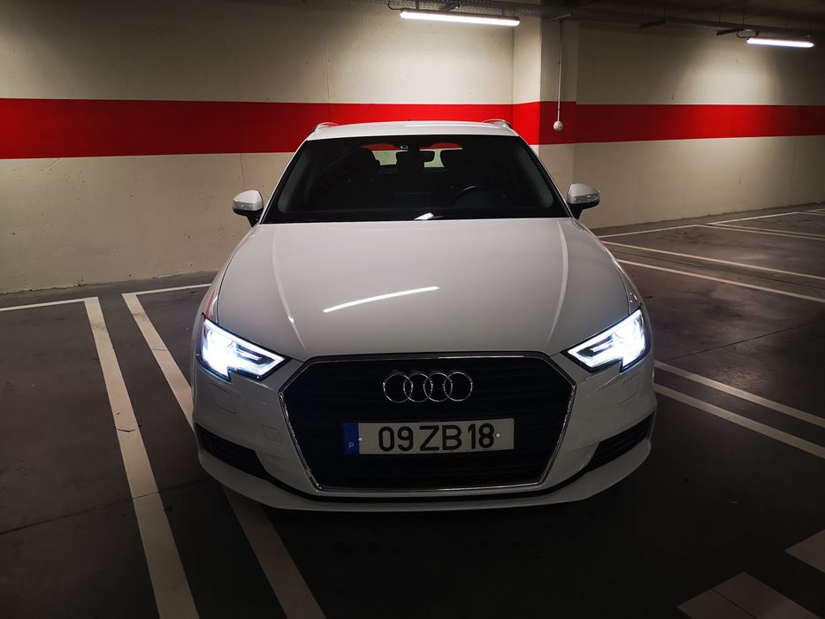 Audi A3 Sportback 2019 30TDI como novo