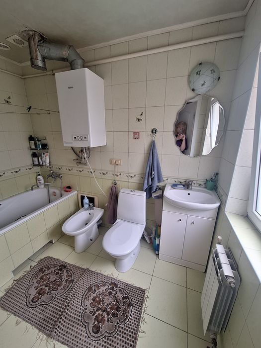 Продам отличный дом 108 м2 с бизнесом- магазин.