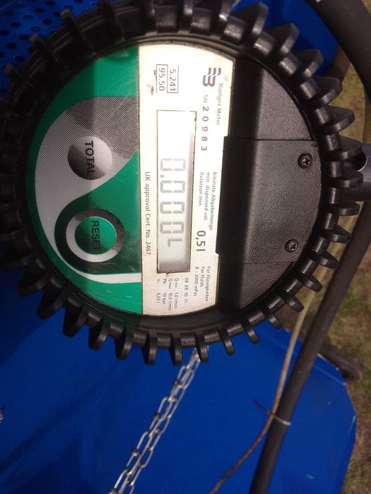Mobilny system dozowania oleju silnikowego 220L