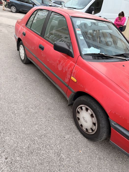 Nissan Sunny 1.4 SLX (1992)