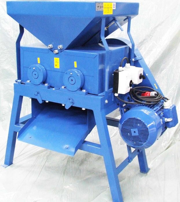 Gniotownik zgniatacz walcowy do kukurydzy 5T/h T400/500/11