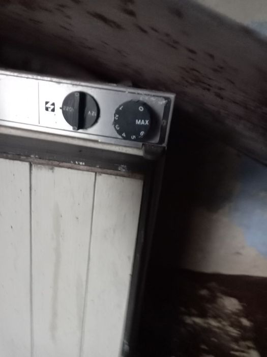 Продам авто холодильник Electrolux