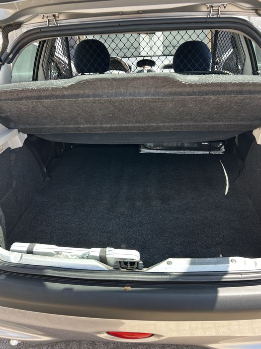 Peugeot 206 1.4 HDi 68cv Diesel – Muito Económico – 2004