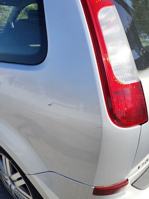 Ford C-Max 1.6 TDCI — photo 3