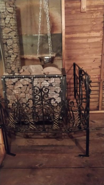 Плавуча Баня на пантоні