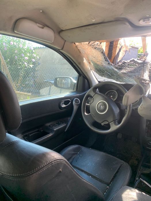 Carro para peças ou para quem quiser arrumar.